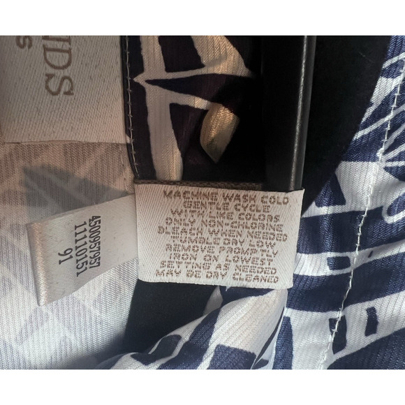 Weekends by Chico's Women's Full Zip Lightweight Jacket Size 3 (XL) Navy White - Picture 6 of 8